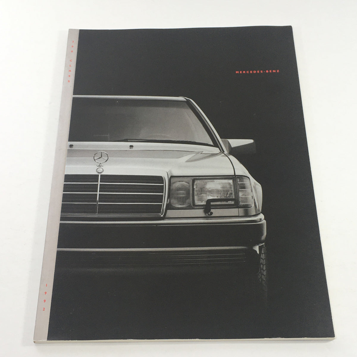Cover of the 1992 Mercedes-Benz 300-Class Dealership Car Auto Brochure Catalog featuring a front view of a Mercedes-Benz vehicle.