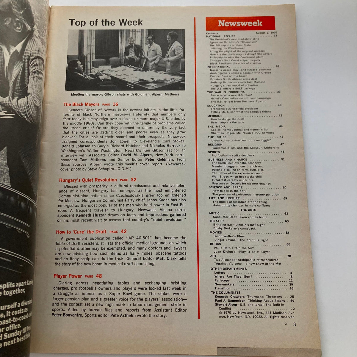 Inside page of VTG Newsweek Magazine August 3 1970 detailing articles on Black Mayors, including Kenneth Gibson's contributions and socio-political context.