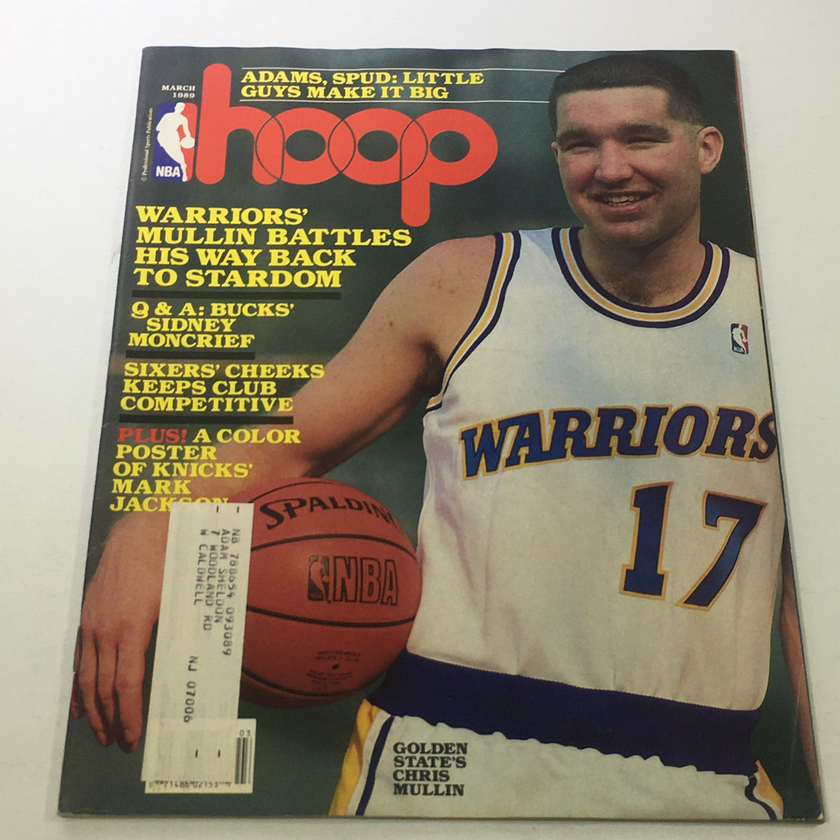 Hoop NBA Magazine March 1989 featuring Chris Mullin on the cover, highlighting Spud Webb and the inspiring theme of little guys making it big in basketball.