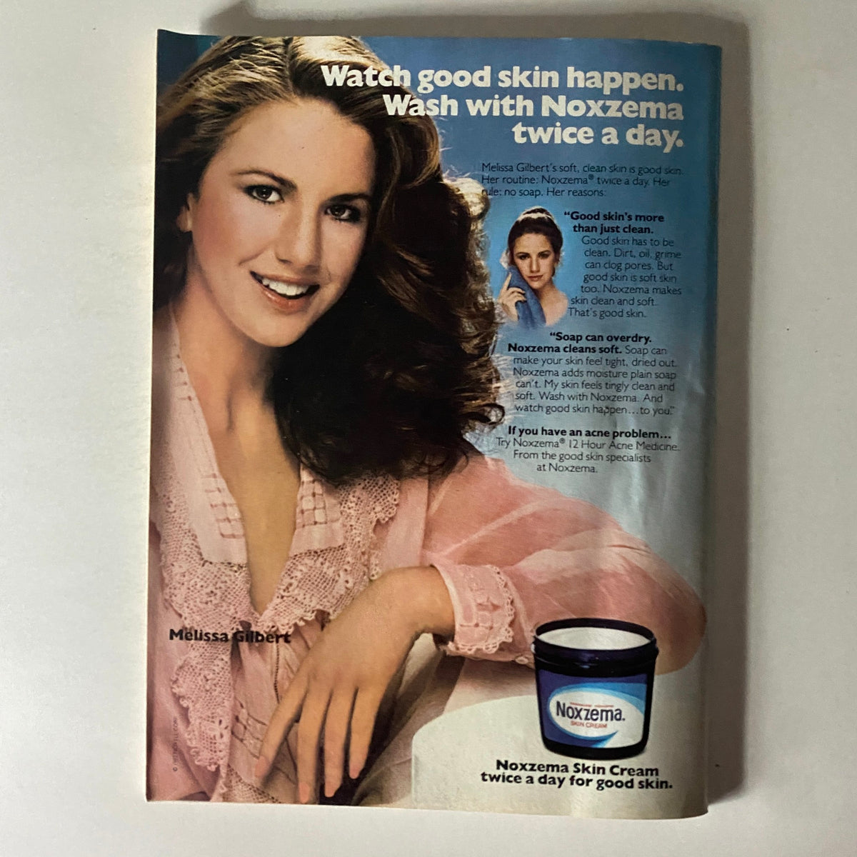 Tiger Beat Magazine May 1982 advertisement featuring Melissa Gilbert promoting Noxzema, with tips for good skin, showcasing her beauty and charm.