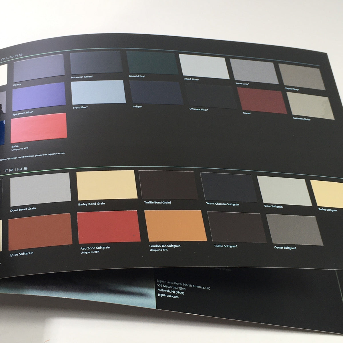 Color palette and trim options for the 2010 Jaguar The XF Collection, presented in the dealership car auto brochure.