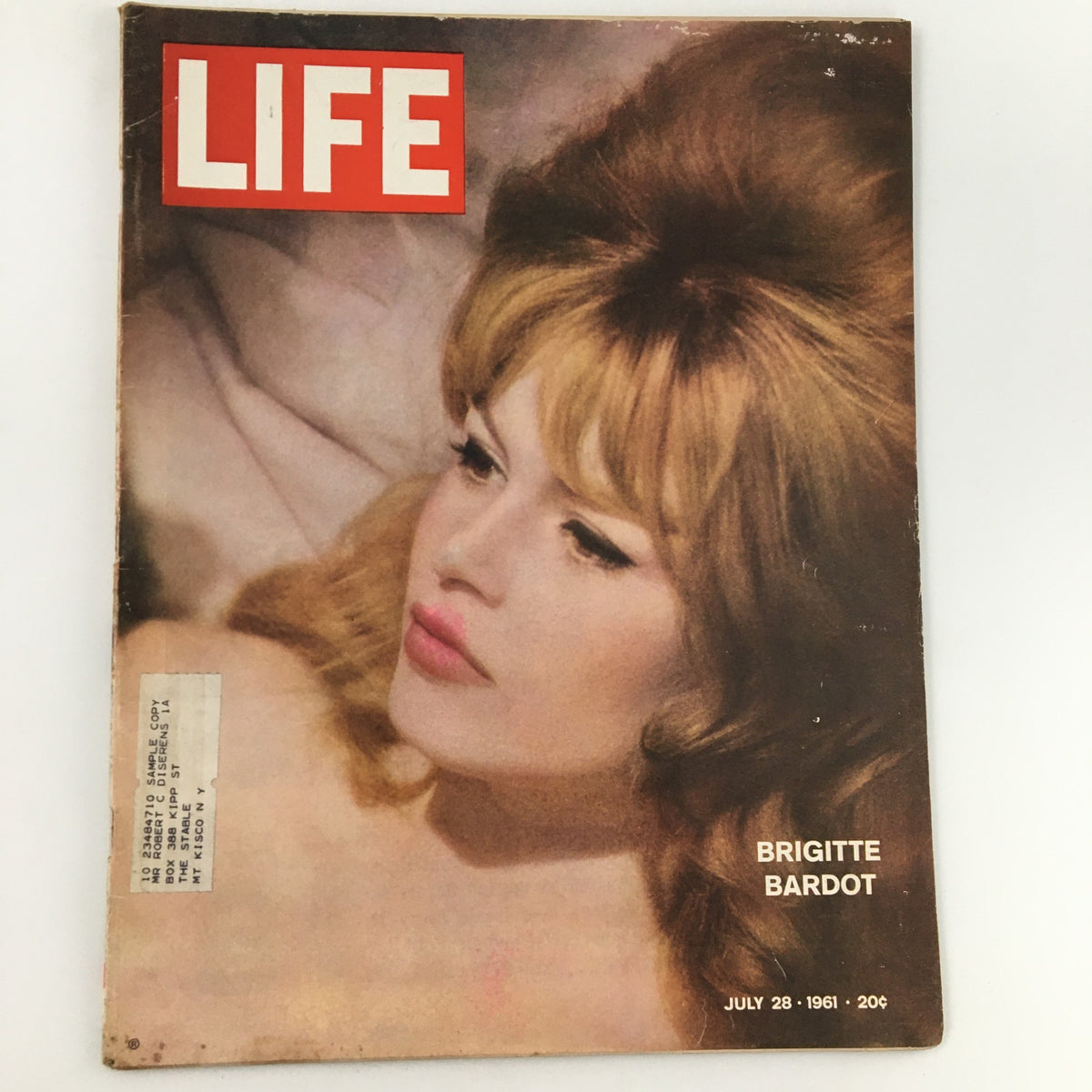 Life Magazine cover featuring Brigitte Bardot from July 28, 1961. Iconic vintage magazine showcasing Bardot's beauty and the cultural aesthetics of the 1960s.