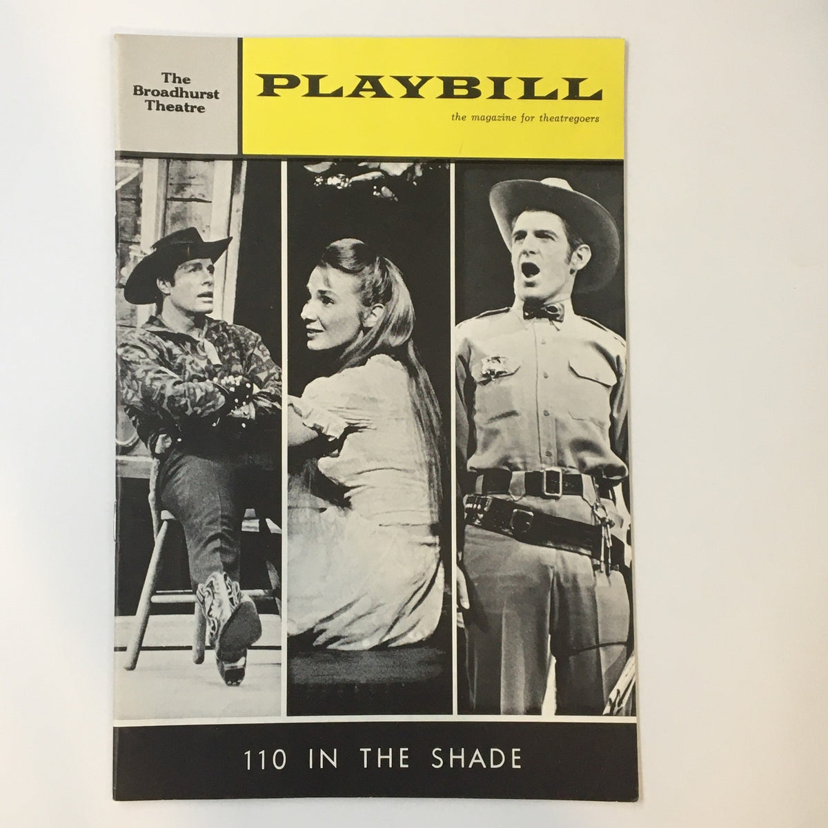 1963 Playbill for Broadhurst Theatre featuring Robert Horton in '110 in The Shade' with a colorful cover showcasing the cast.