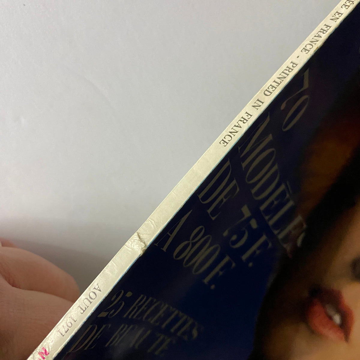 Edge view of Vogue Paris Magazine August 1971 Special Pret A Porter, showcasing the magazine's publication details and light wear typical of vintage collectibles.