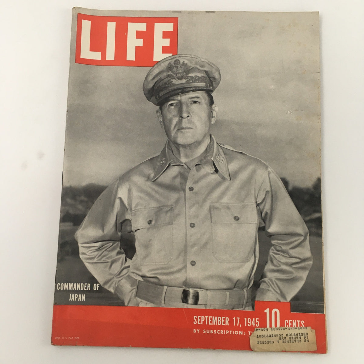 Grab This VTG Life Mag on MacArthur!
