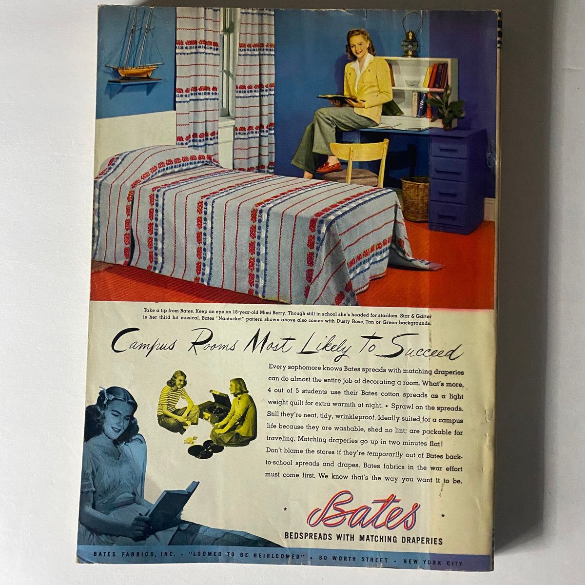 Mademoiselle Magazine August 1943 The College Number No Label