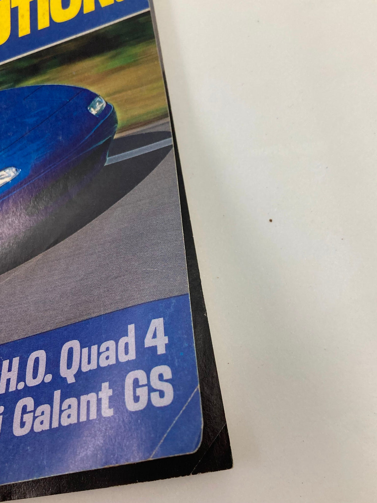 Side view of the cover of VTG Road & Track Magazine March 1989, displaying the contents including the Nissan 300ZX and car reviews.