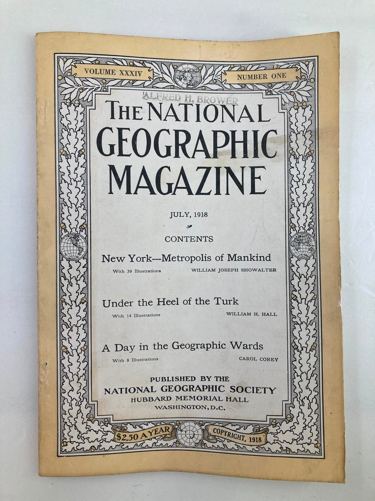 Cover page of VTG The National Geographic Magazine July 1918 featuring the title and contents including New York Metropolis.