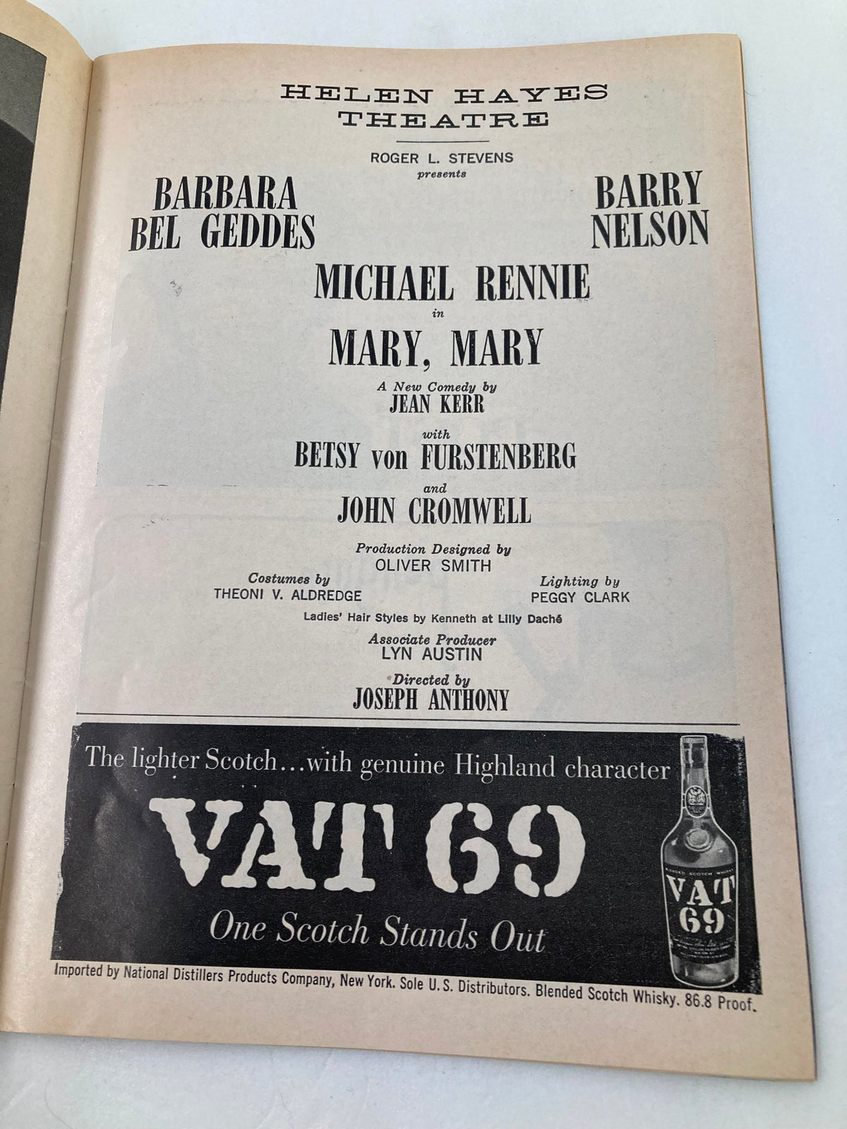 1961 Playbill from Helen Hayes Theatre with cast details including Barbara Bel Geddes, Michael Rennie, and Barry Nelson in 'Mary, Mary'.