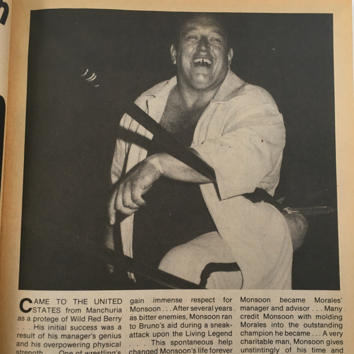 Wrestling Superstars Magazine Summer 1981 presents a candid photo of André the Giant in a relaxed moment, illustrating the storytelling aspect of the magazine.