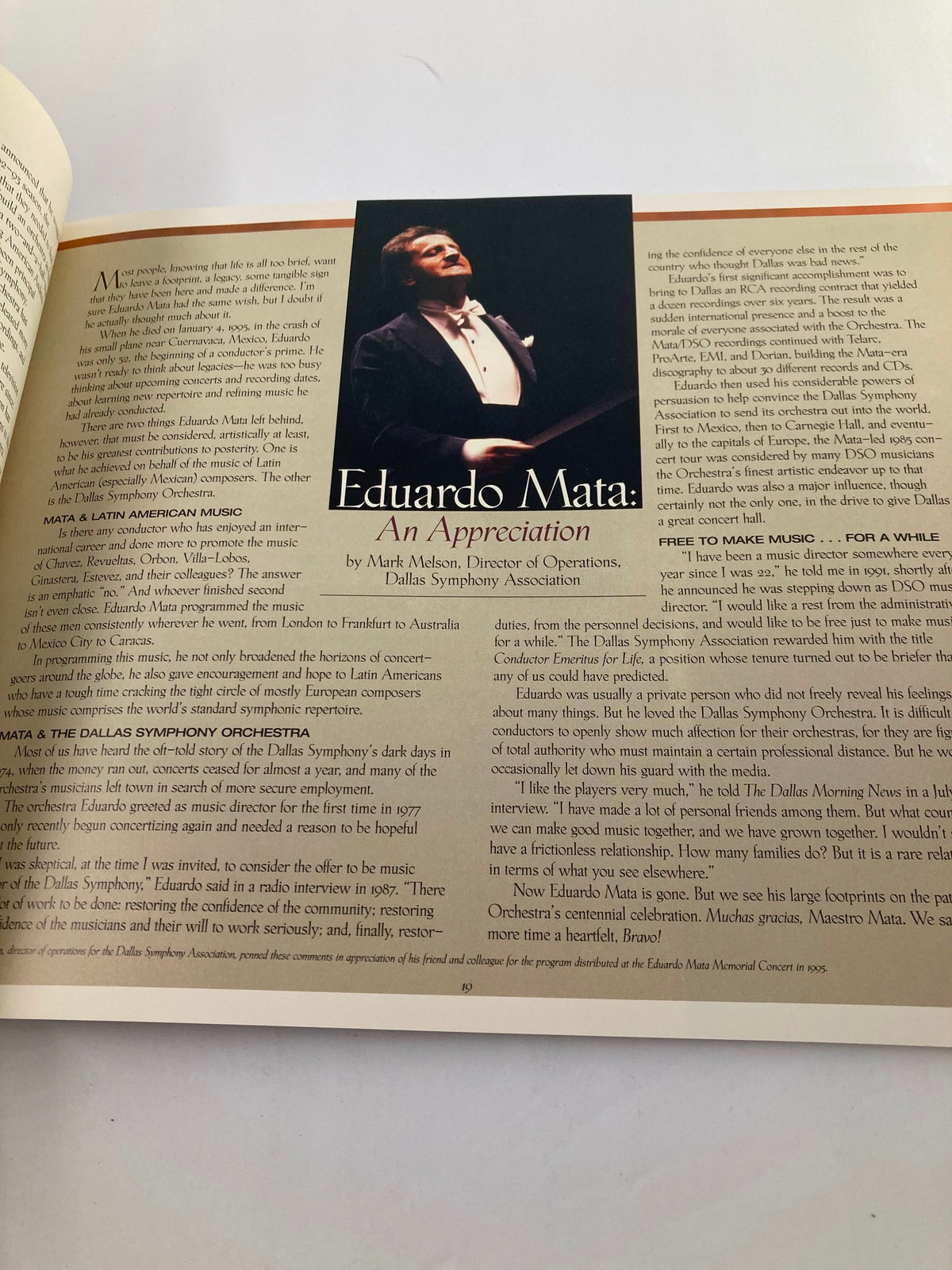 Tribute article to Eduardo Mata in the 2000 Program Souvenir Dalla Symphony Orchestra A Century of Beautiful Music, highlighting his contributions.