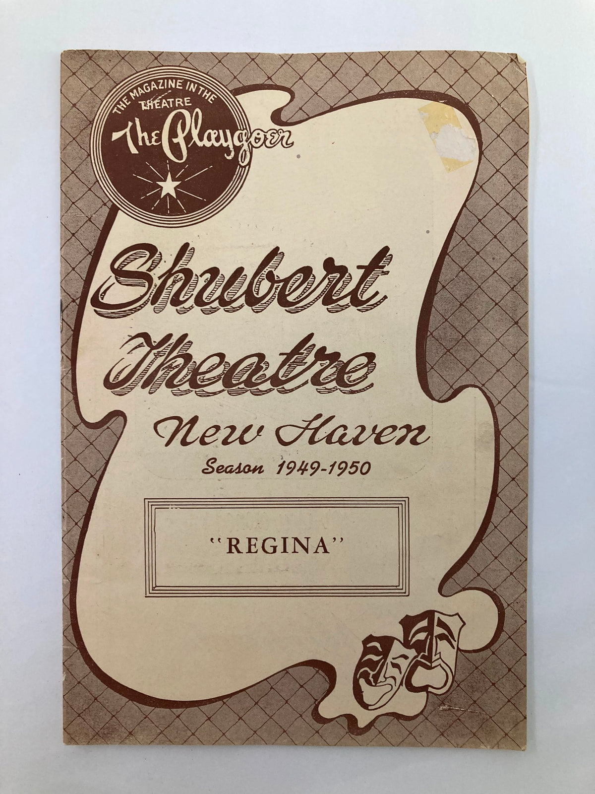 Cover of the 1949-1950 The Playgoer magazine featuring Shubert Theatre and the play Regina.