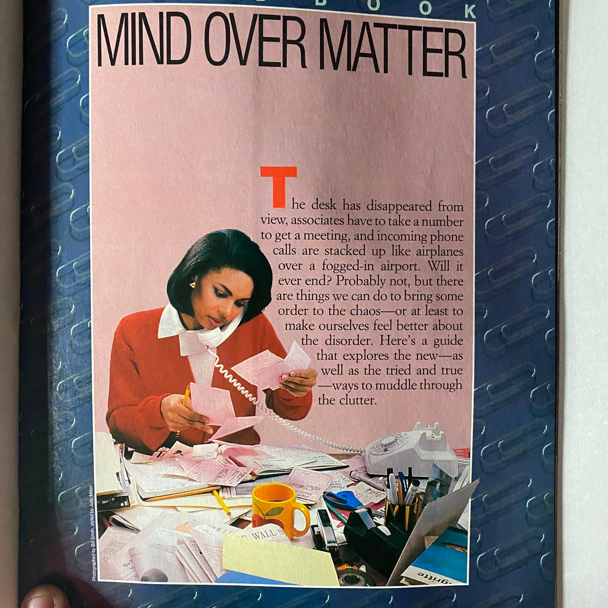 Savvy Magazine April 1986 cover for the article titled 'Mind Over Matter' highlighting organizational strategies in the workplace, aligned with themes of women’s leadership.