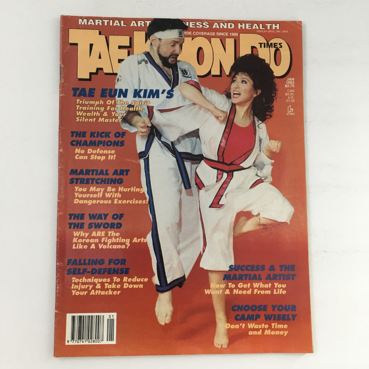 Cover of Tae Kwon Do Times Magazine January 1993 featuring GM Tae Eun Kim, showcasing martial arts techniques with two practitioners demonstrating Taekwondo moves.