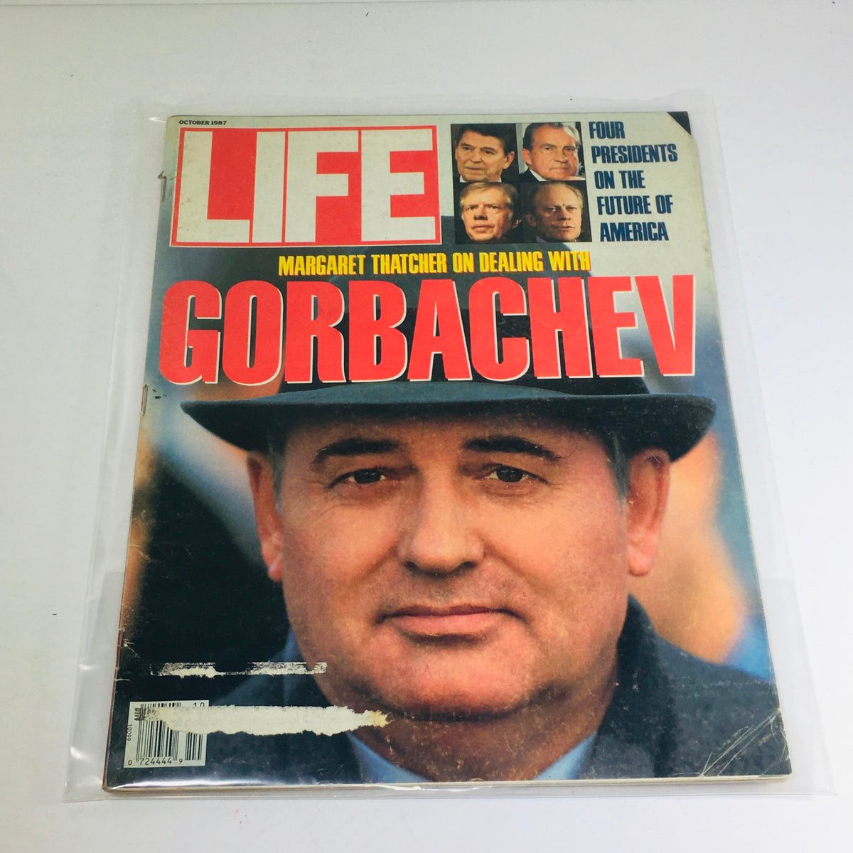 Cover of VTG Life Magazine from October 1987 featuring Margaret Thatcher and Mikhail Gorbachev, highlighting political insights and global diplomacy.