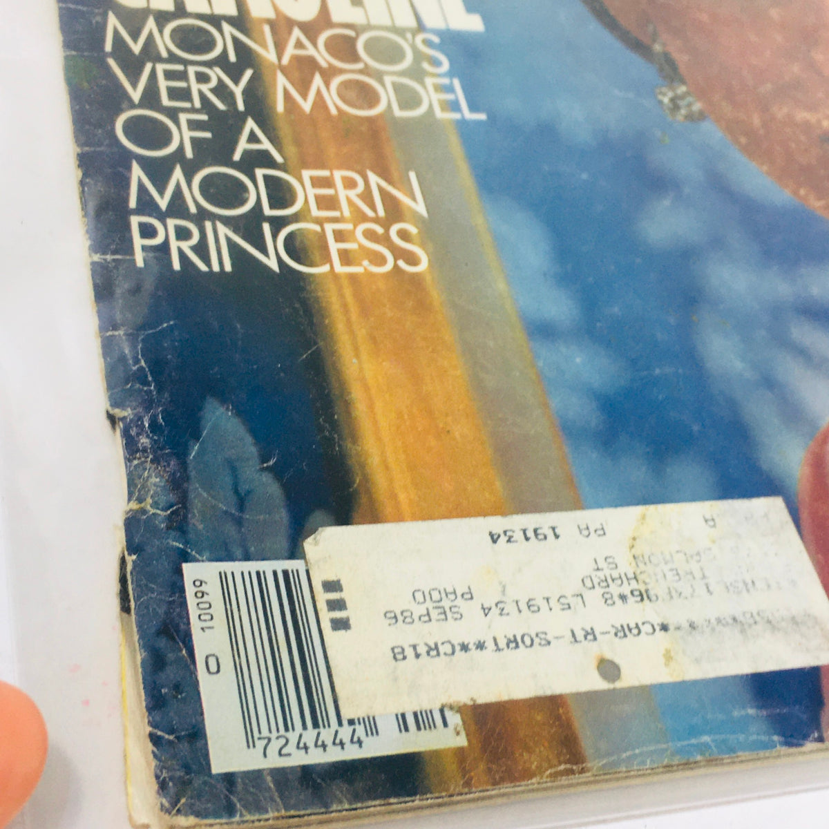 Back cover of the Vintage Life Magazine: April 1986, showing its condition with a barcode and address label, emphasizing its vintage appeal.