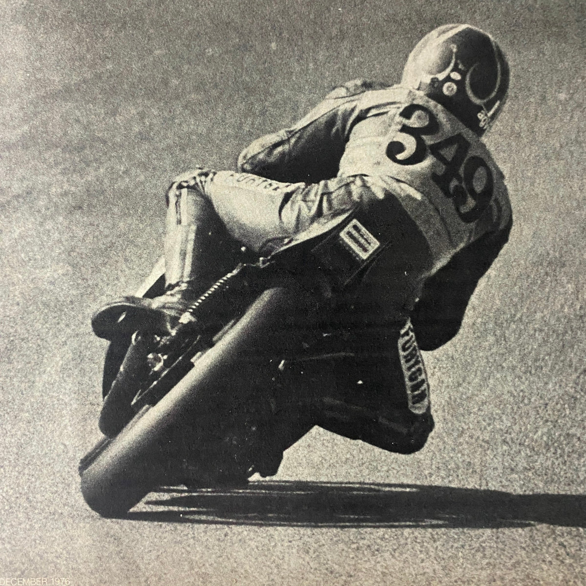 Cycle Magazine December 1976 Exclusive BMW R100RS Cover No Label