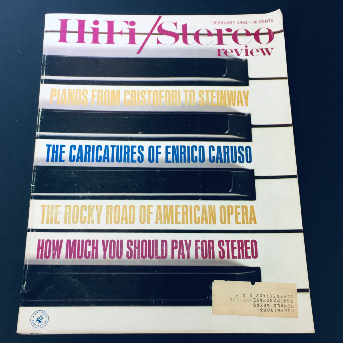 Cover of the VTG HiFi Stereo Review Magazine from February 1962 featuring 'The Caricatures of Enrico Caruso,' showcasing various titles and a nostalgic design.