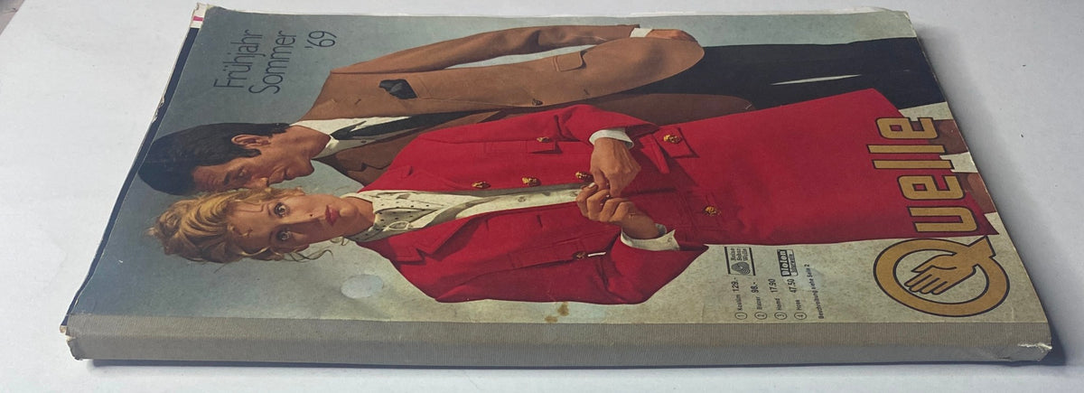 Cover of the 1969 Quelle Summer Catalog featuring a fashion-forward couple in stylish outfits, highlighting the bold designs of the late 1960s.