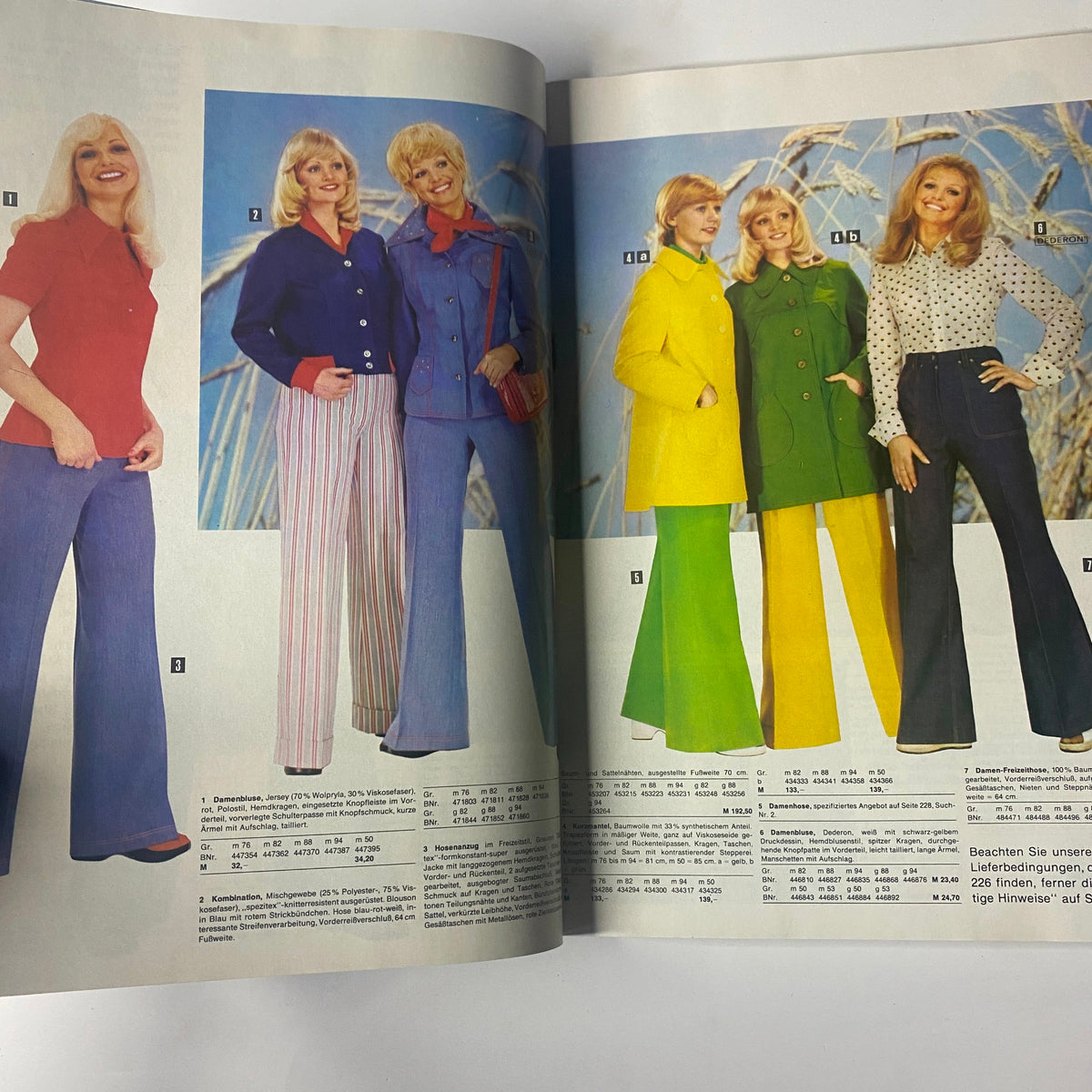Another interior spread of the 1975 Konsument Summer Catalog featuring women in trendy layered outfits, flared pants, and bright colors, illustrating Cold War-era fashion.