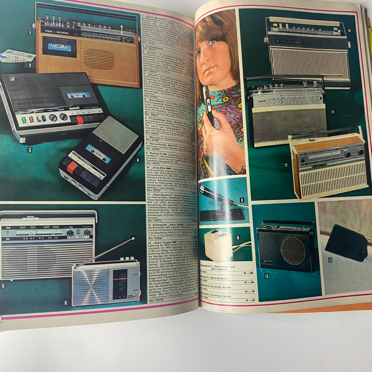 1975 Konsument Summer Catalog illustrating vintage radios and audio equipment, encapsulating the technological styles of the Eastern Bloc during the 1970s.