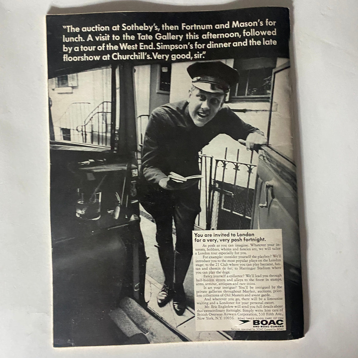 Back cover of VTG The Reporter Magazine September 22 1966 The Politics of Art, featuring a vintage black and white photograph of a messenger holding a notebook outside a London building, inviting readers to explore art and culture.