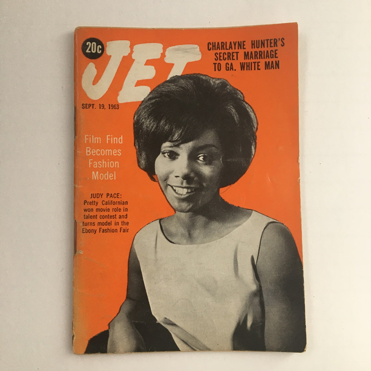 Jet Magazine September 19 1963 featuring actress Judy Lenteen Pace on the cover, highlighting her role in film and fashion.