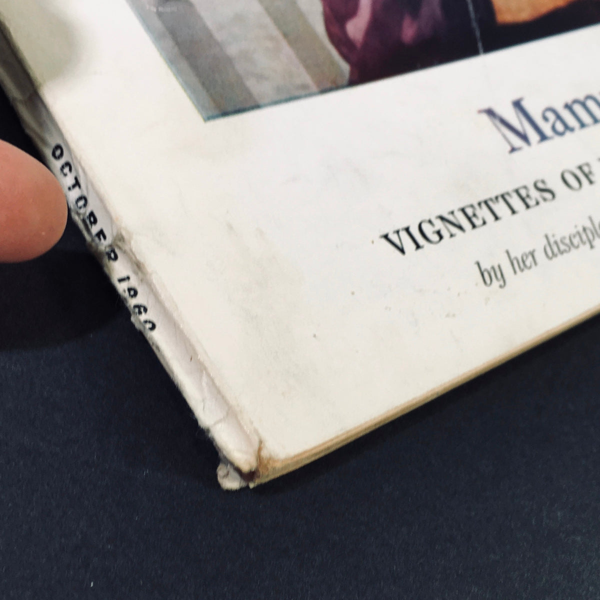 Side view of the VTG High Fidelity Magazine October 1960, highlighting the month and year printed on the spine.
