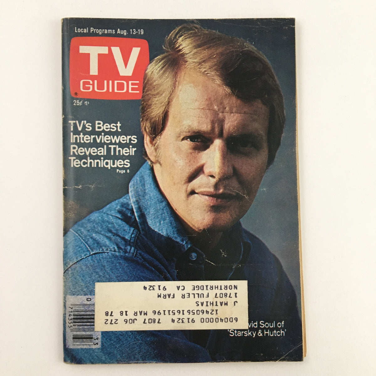 TV Guide Magazine August 13 1977 featuring David Soul from Starsky & Hutch, showcasing the magazine cover with the headline 'TV's Best Interviewers Reveal Their Techniques' and a photo of David Soul.