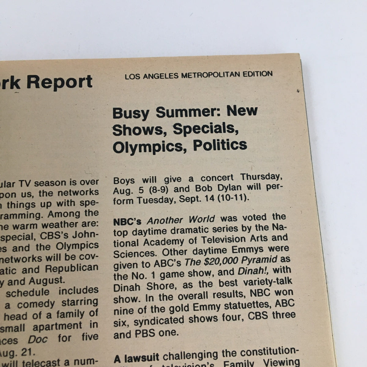 News section from TV Guide Magazine May 22, 1976 discussing upcoming summer shows, specials, and politics, part of the vintage magazine edition featuring Cindy Williams and Penny Marshall.