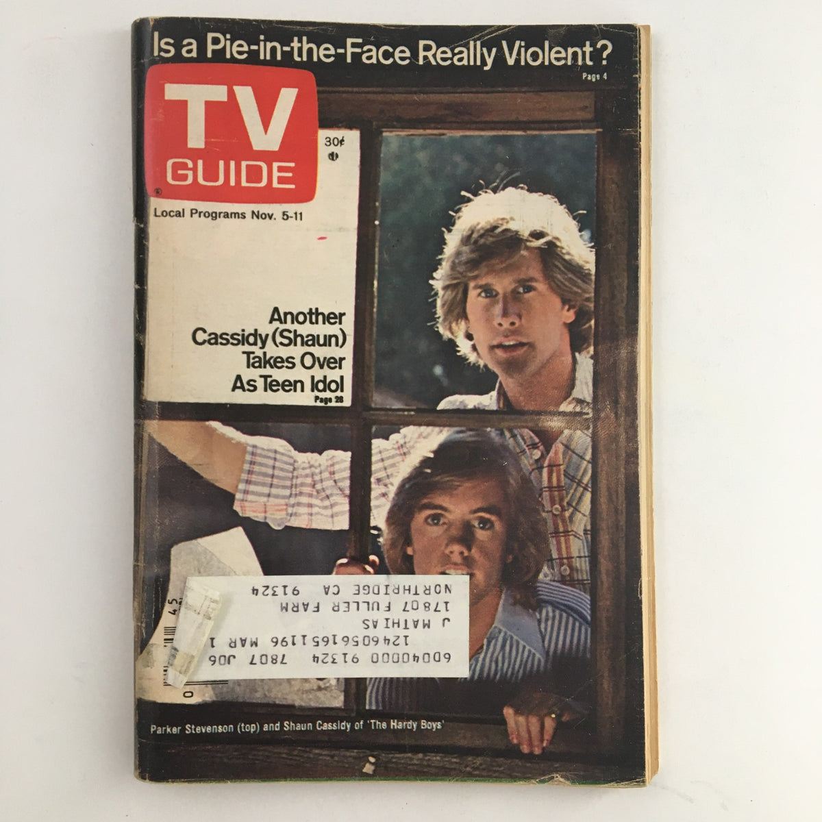 Cover of TV Guide Magazine November 5 1977 featuring Parker Stevenson and Shaun Cassidy, as part of the Los Angeles Edition, showcasing their iconic teen idol status.