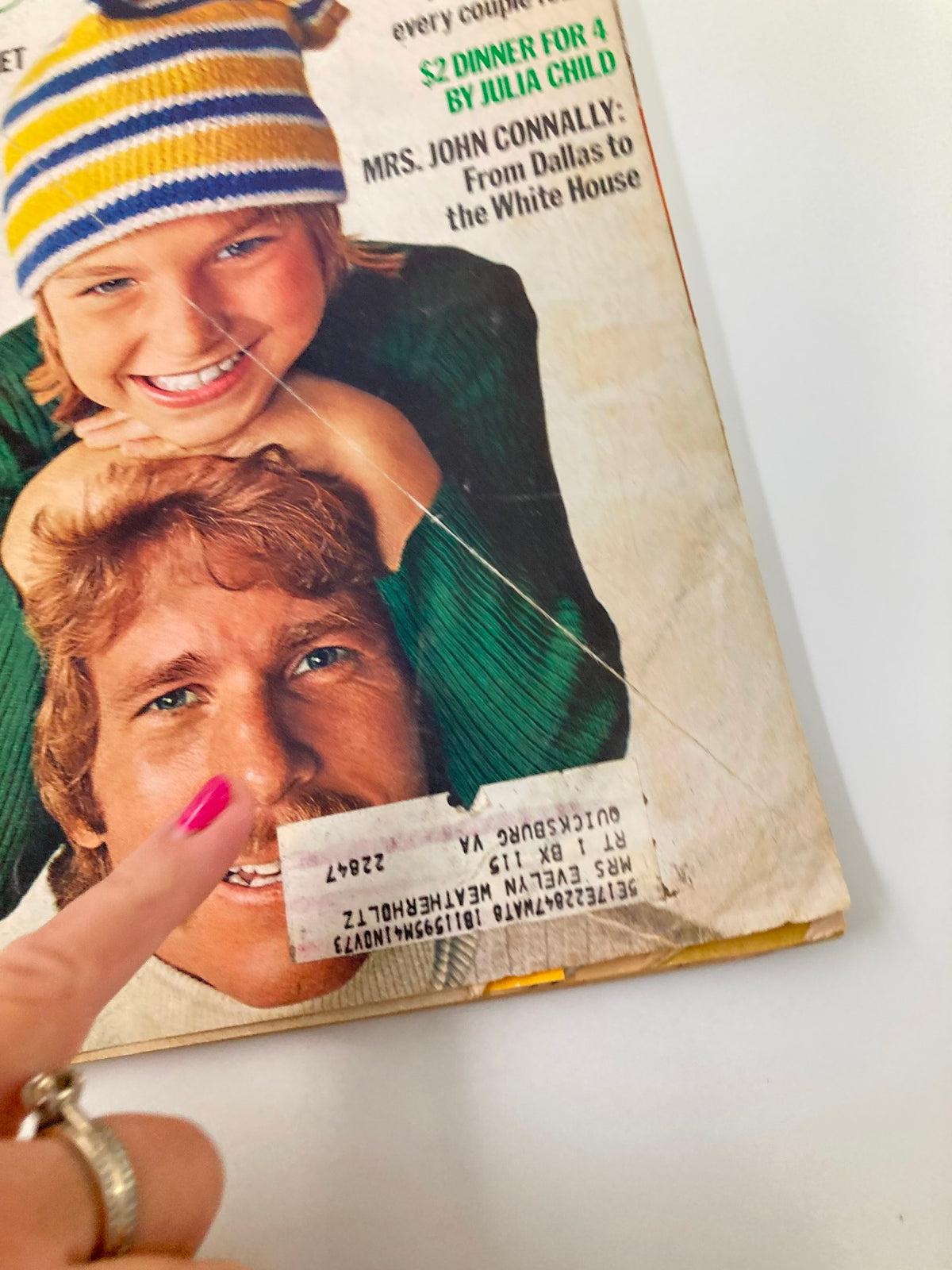 Detailed view of VTG McCall's Magazine August 1973 cover showcasing Tatum and Ryan O'Neal with descriptions of articles inside.