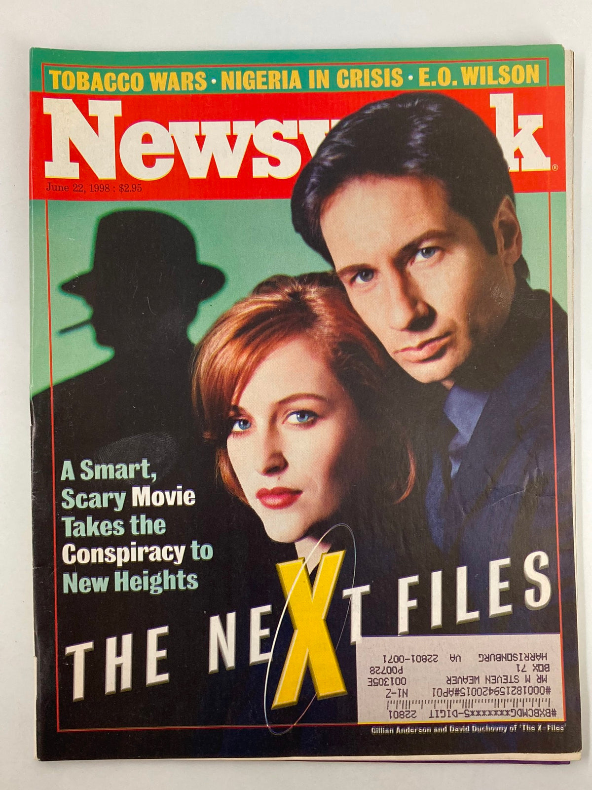 Cover of Newsweek Magazine dated June 22, 1998, featuring The X-Files stars Gillian Anderson and David Duchovny, highlighting their roles and the show's cultural impact.