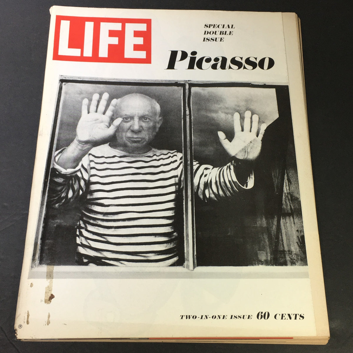 Cover of VTG Life Magazine December 27 1968 featuring Pablo Picasso, showcasing a special double issue on Cubism and Guernica.