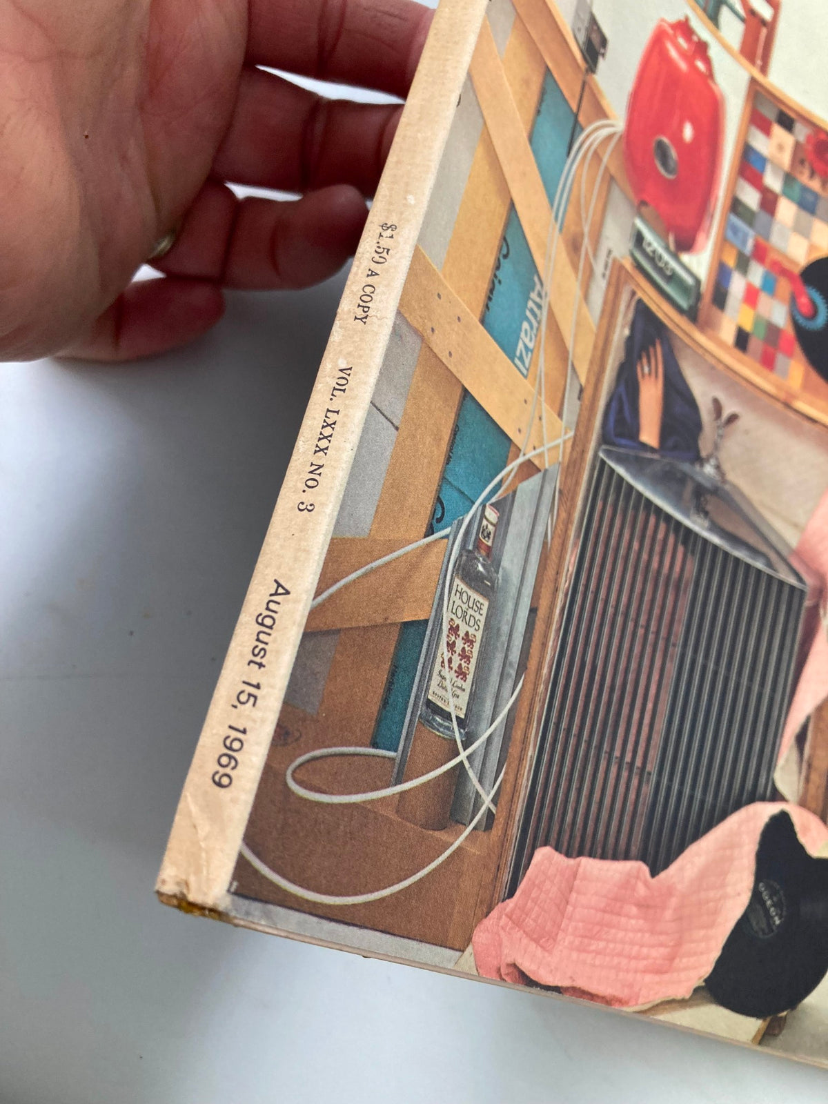 Side view of VTG Fortune Magazine August 15, 1969 showing the spine with volume and date information.