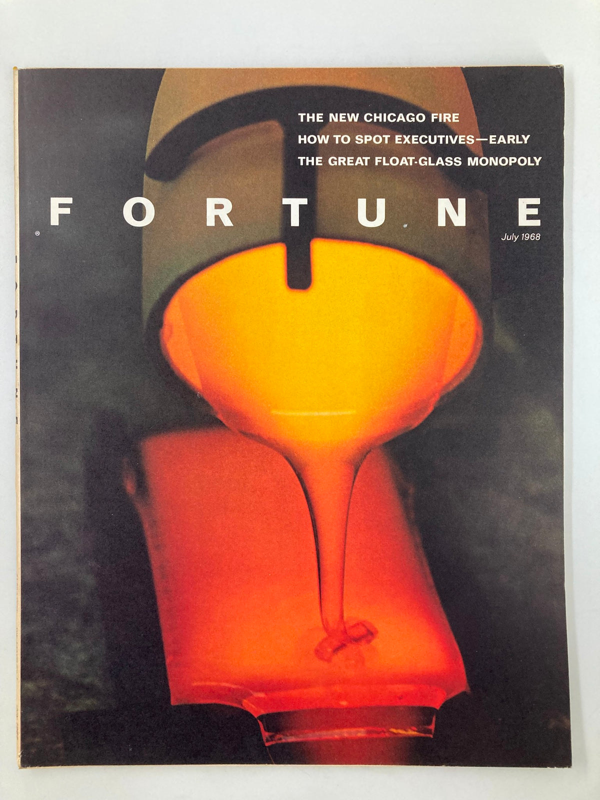 Cover of the VTG Fortune Magazine July 1968 edition featuring the title 'The Great Float-Glass Monopoly' with vibrant imagery of molten glass.