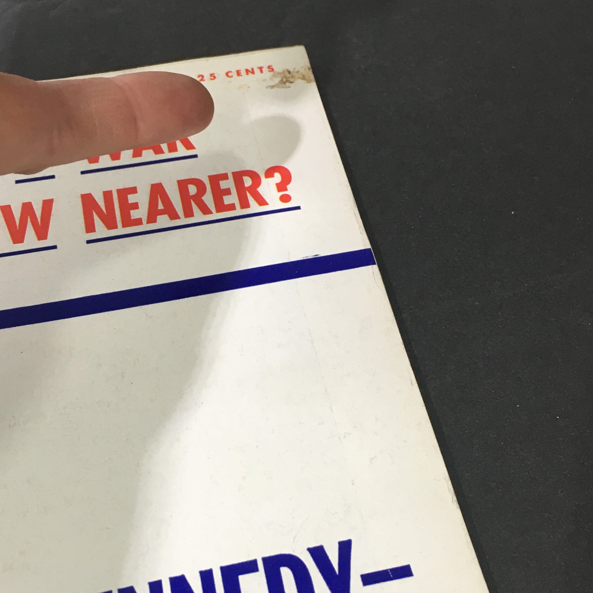 Close-up view of the vintage U.S. News & World Report cover from July 25, 1960, showcasing the edge with minor wear and visible headlines.