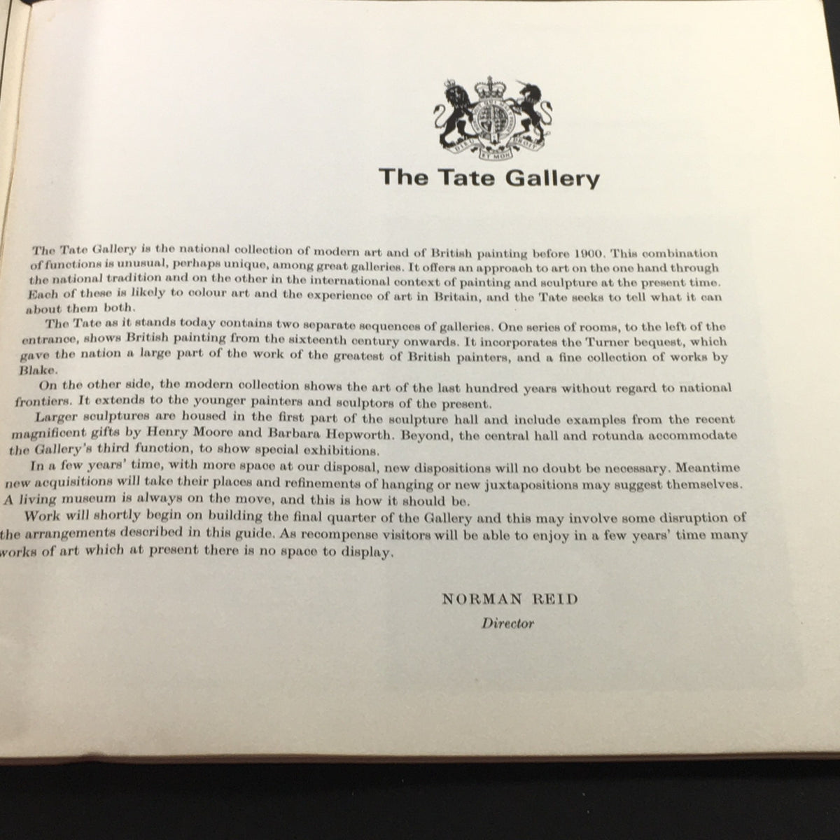 Introduction page from the VTG 1970 Official Guide to the Tate Gallery, discussing the gallery's role in British art.