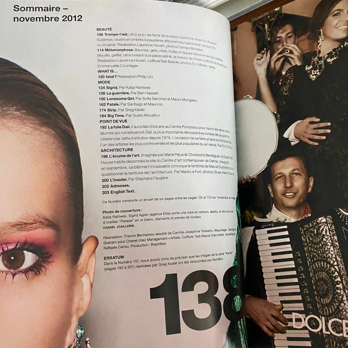 Table of contents highlighting features from Numéro Magazine November 2012 No. 138, including fashion and beauty sections.