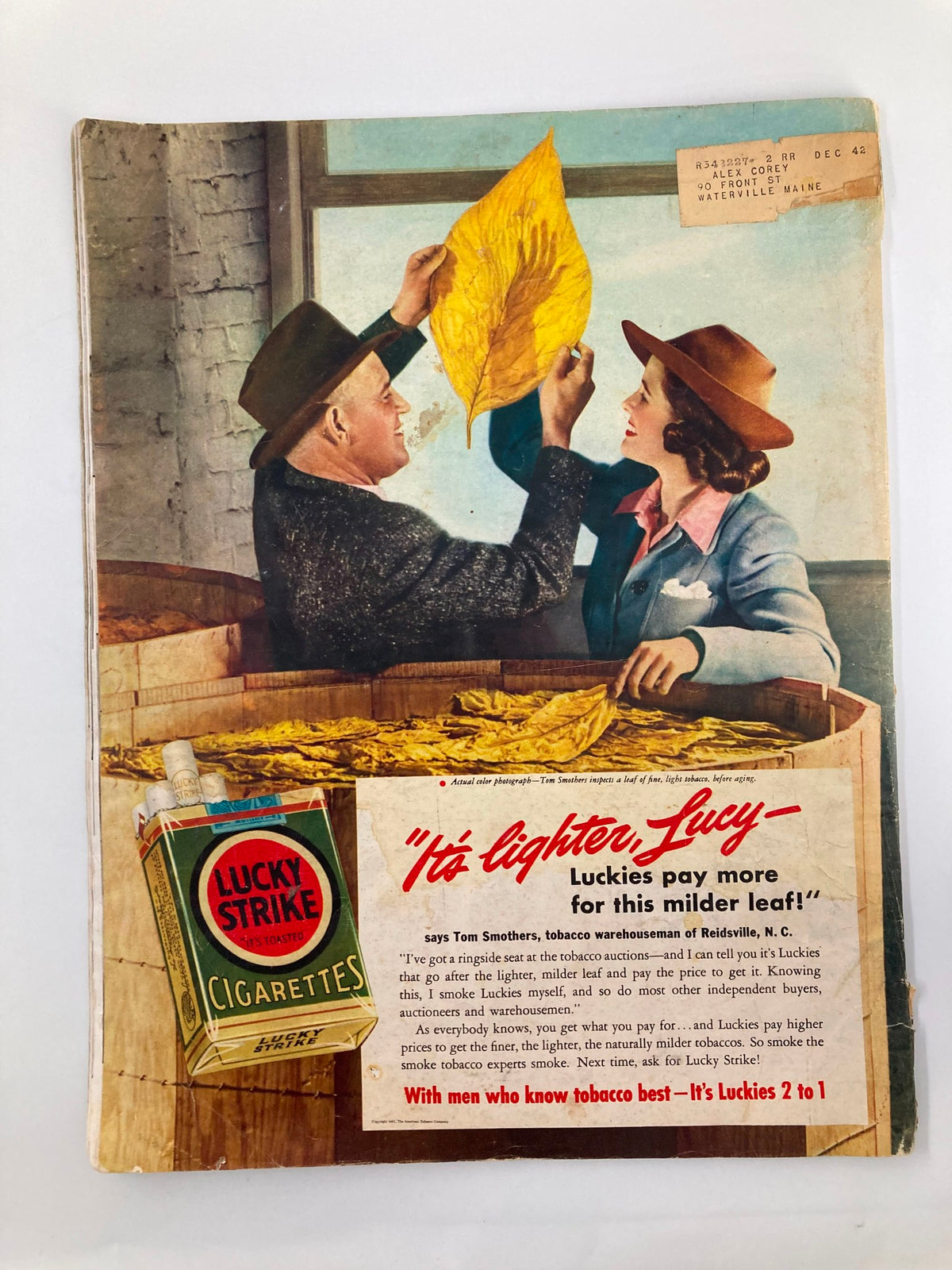 Back cover of VTG Look Magazine June 3 1941 featuring an advertisement for Lucky Strike cigarettes, with a scene of tobacco auctioning.