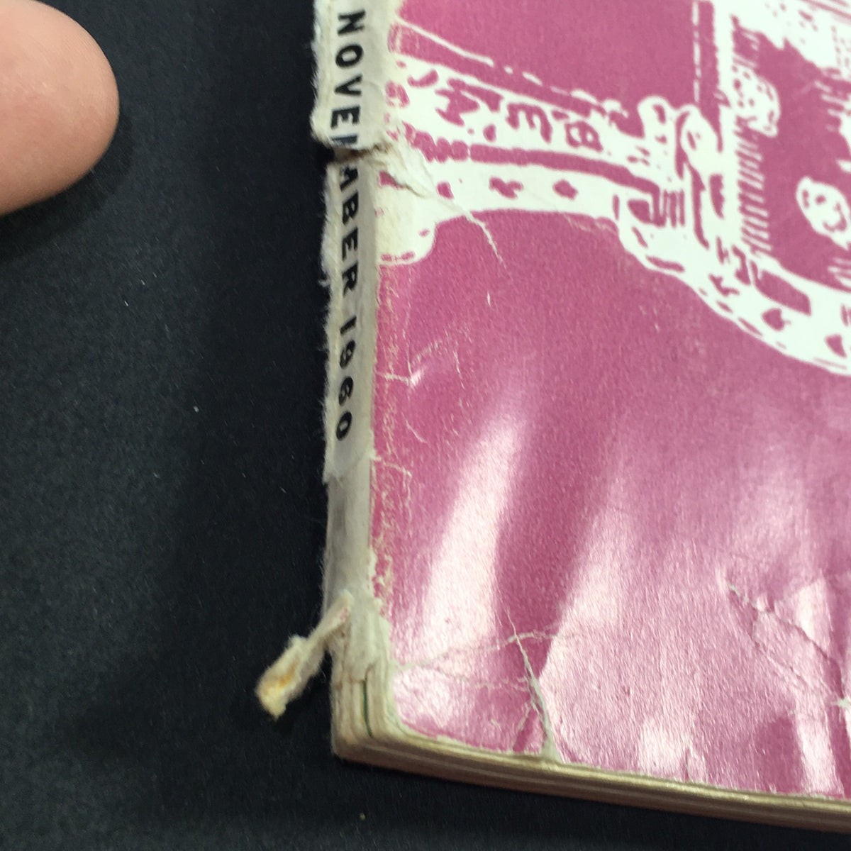 Spine view of VTG High Fidelity Music Magazine November 1960 showing condition with minor tears.