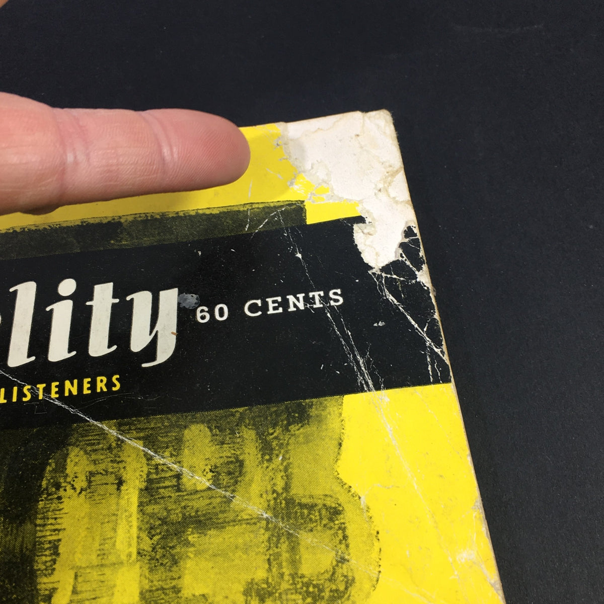Detail of the cover of VTG High Fidelity Music Magazine November 1956 showing minor wear and pricing of 60 cents.