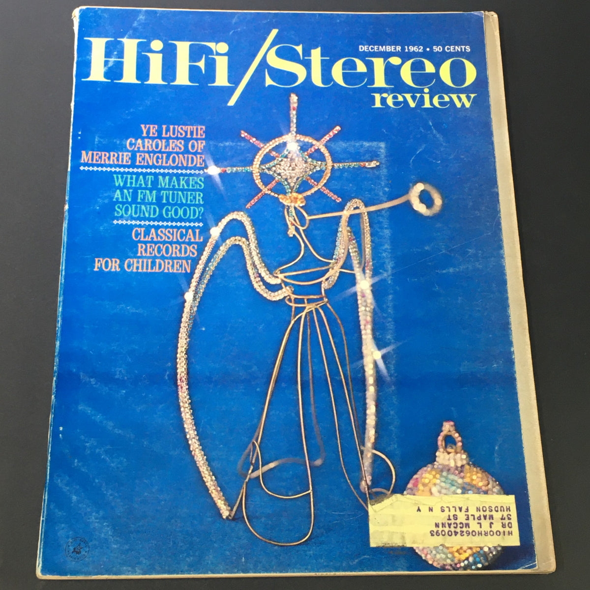 Cover of the VTG HiFi Stereo Review Magazine December 1962 featuring 'Ye Lustie Caroles' with a blue background and decorative angel illustration.