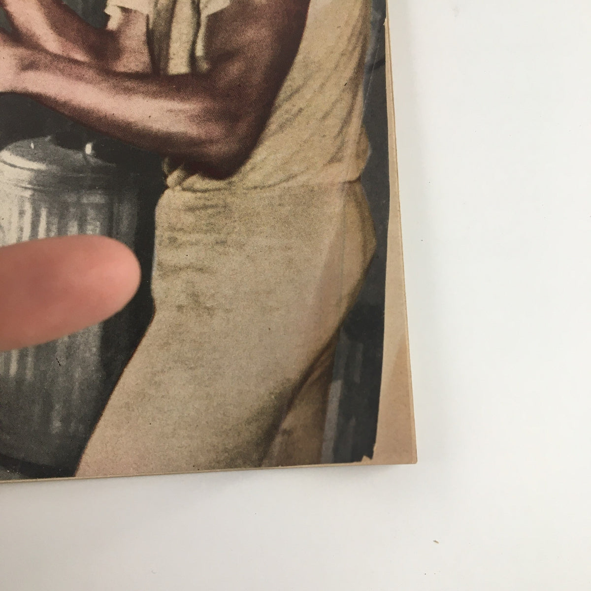 Close-up of The Ring Boxing Magazine December 1961 cover featuring Sugar Ray Robinson, highlighting details and condition of the magazine.