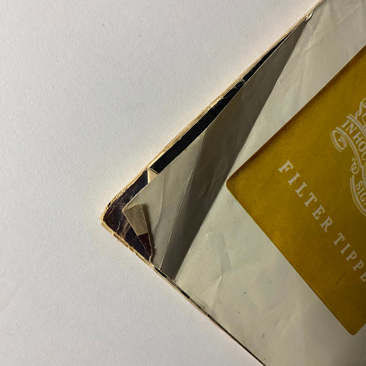 Close-up of the back cover corner of the Vintage Time Magazine March 30 1970, featuring the Pall Mall cigarettes advertisement.
