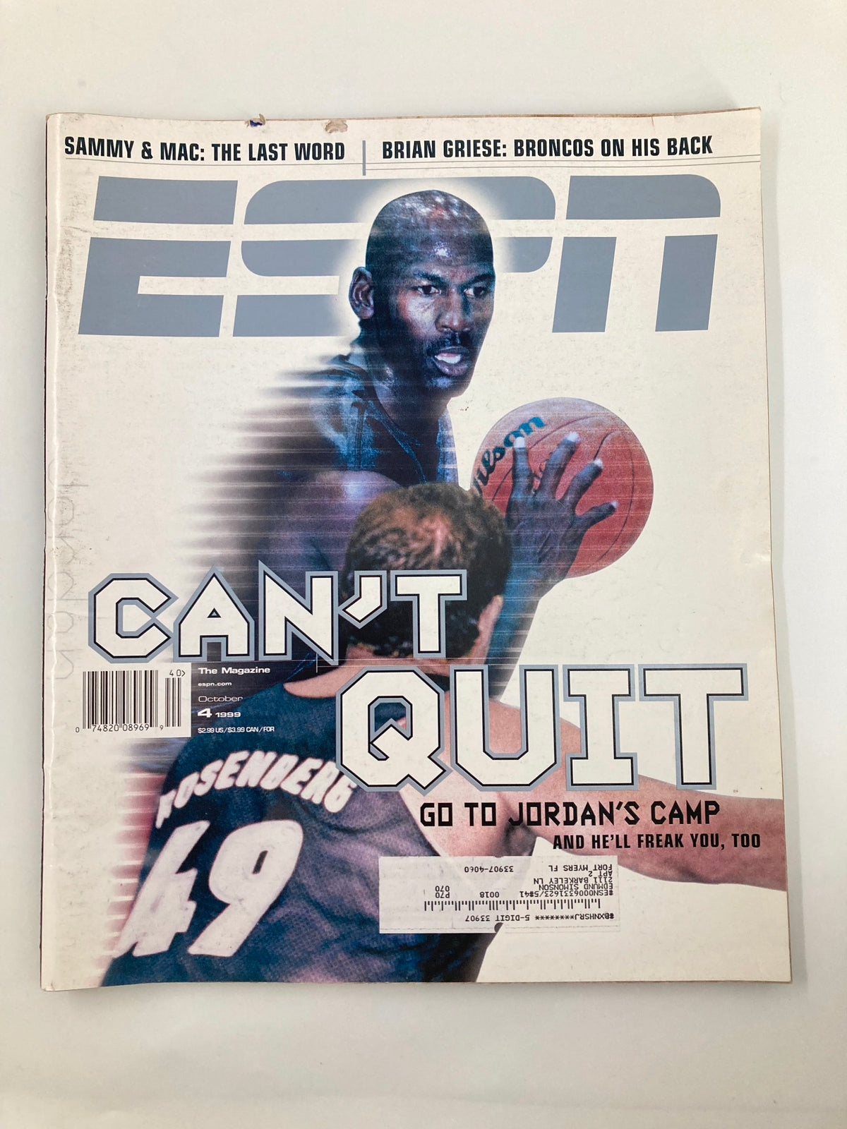 Cover of ESPN The Magazine, October 4, 1999 featuring Michael Jordan, with the headline 'CAN'T QUIT' promoting Jordan's camp alongside notable mentions of Sammy & Mac and Brian Griese.