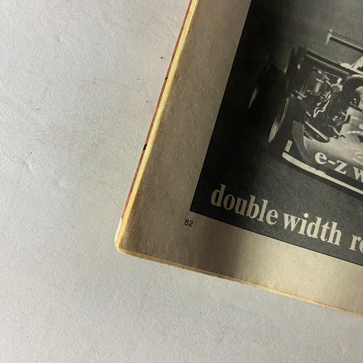 Crawdaddy Magazine October 1975 featuring Bruce Springsteen, focusing on the edge of the magazine displaying the page number and an advertisement for e-z wider rolling paper.