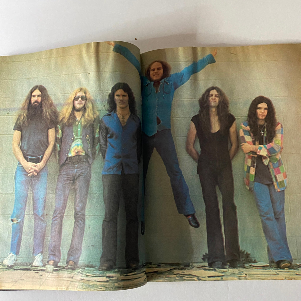 Image of Lynyrd Skynyrd band members featured in VTG Hit Parader Magazine April 1978, highlighting the rock culture of the 1970s.