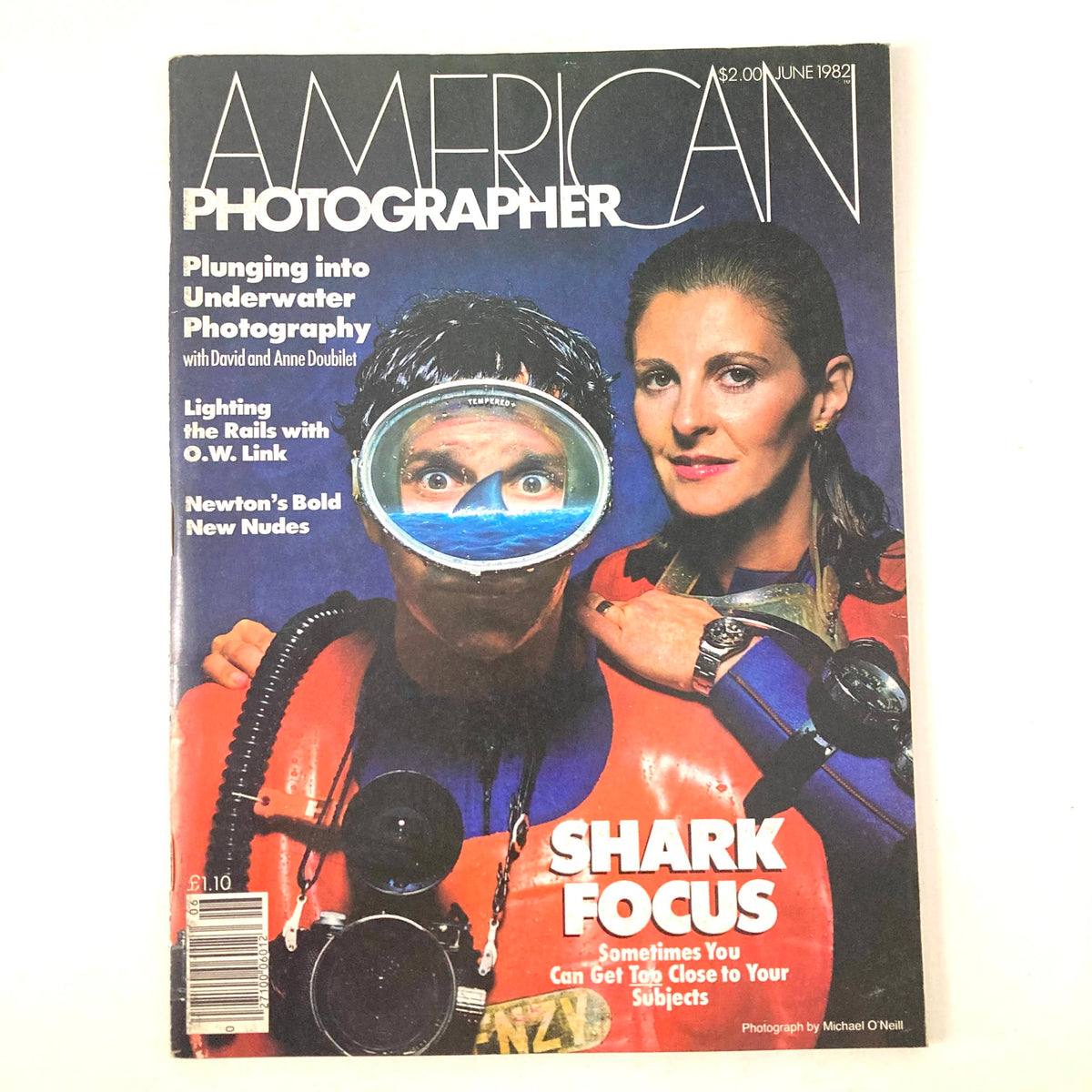 Cover of American Photographer Magazine June 1982 featuring David and Anne Doubilet, focusing on underwater photography and showcasing dramatic visuals.