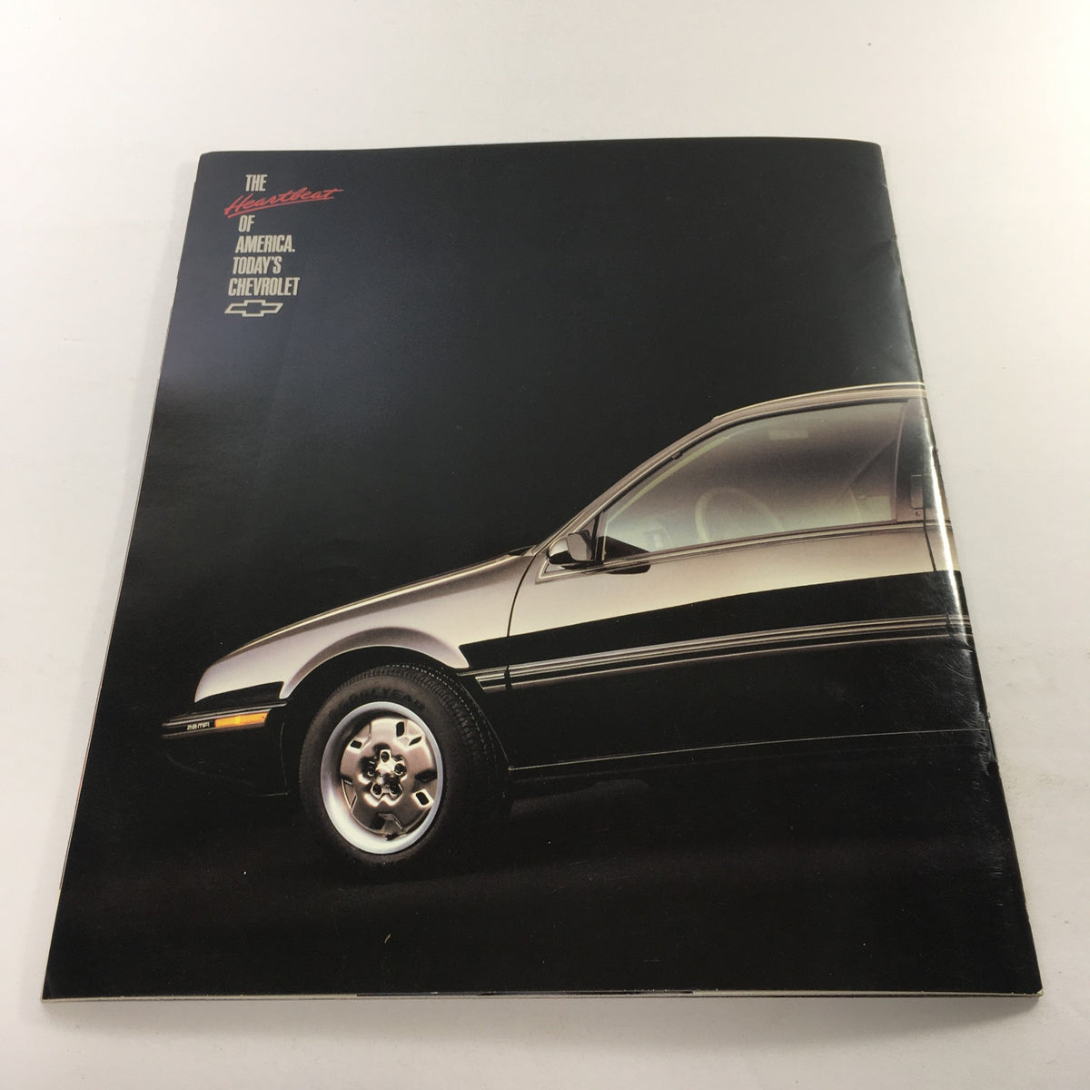 Front cover of the 1988 Chevrolet Beretta Dealership Car Auto Brochure Catalog displaying the glossy profile of the Beretta.